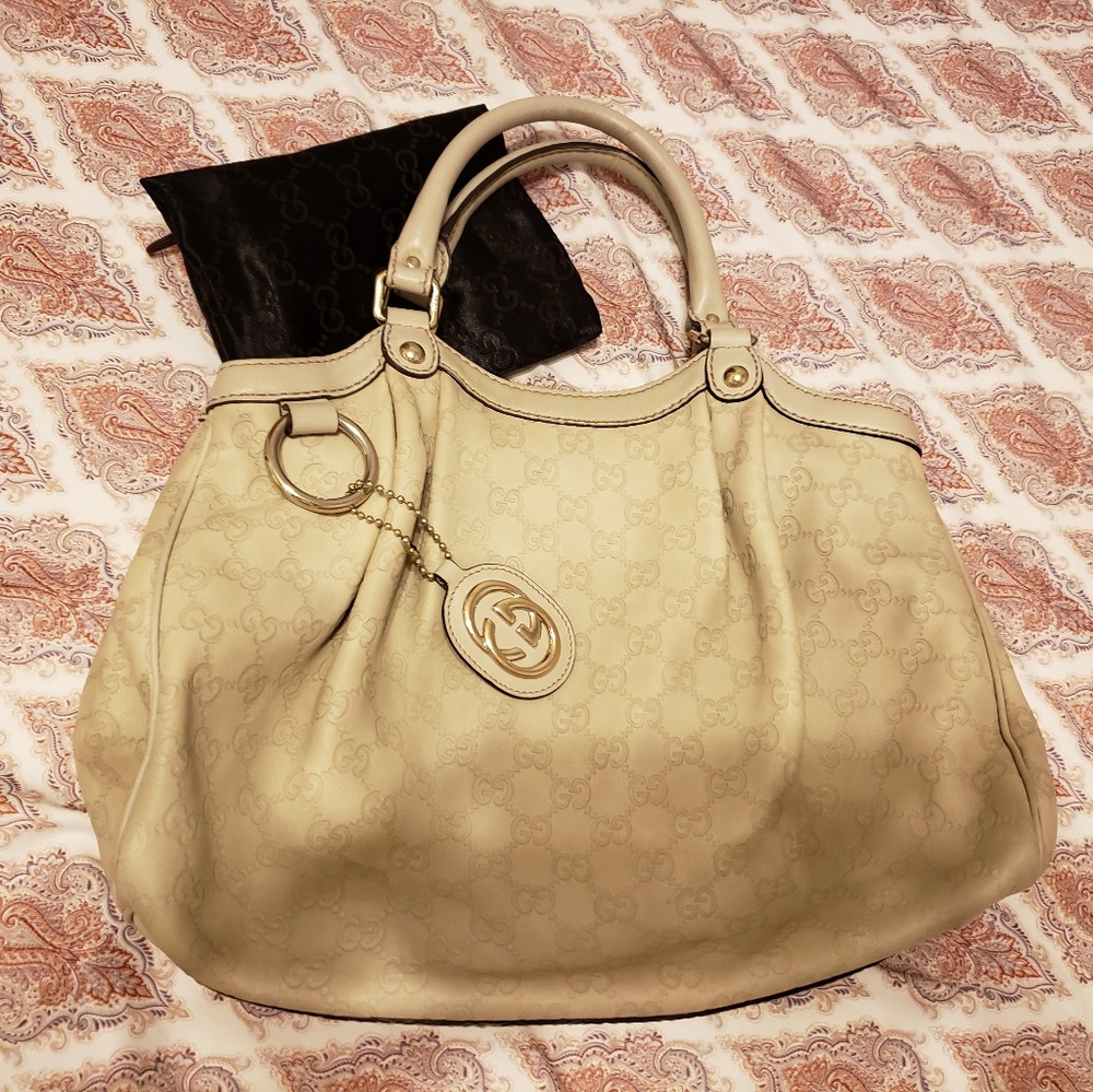 Authentic Gucci Sukey Purse